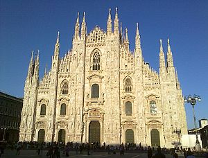 Turisti in Lombardia nella stagione primaverile: curiosi, eterogenei, soddisfatti