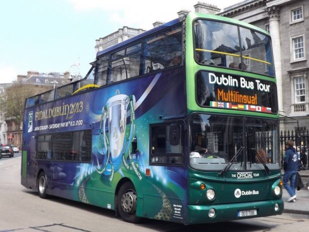 Scoprire il rinnovato quartiere dei Docklands di Dublino con i Docklands Bus Tour