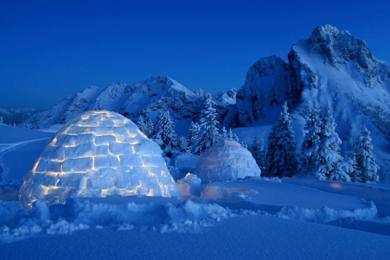 In Valle Aurina gli Aurina Hotels - Alpenschlössl & Linderhof propongono fine settimana romantici e di relax