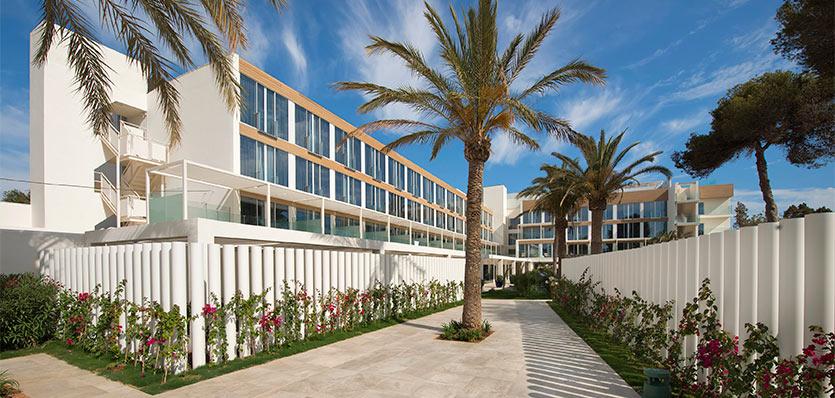 Sorprendente ed esclusivo il nuovo ME Hotel di Ibiza