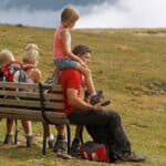 10 esperienze imperdibili per le vacanze in famiglia