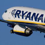 Ryanair è la prima compagnia aerea a trasportare oltre 100M di clienti internazionali in 1 anno