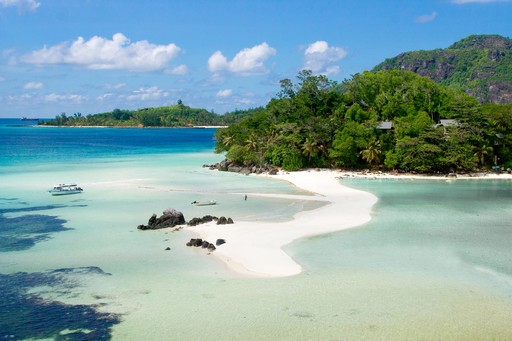 SeyVillas, tour operator on-line specializzato nelle Seychelles