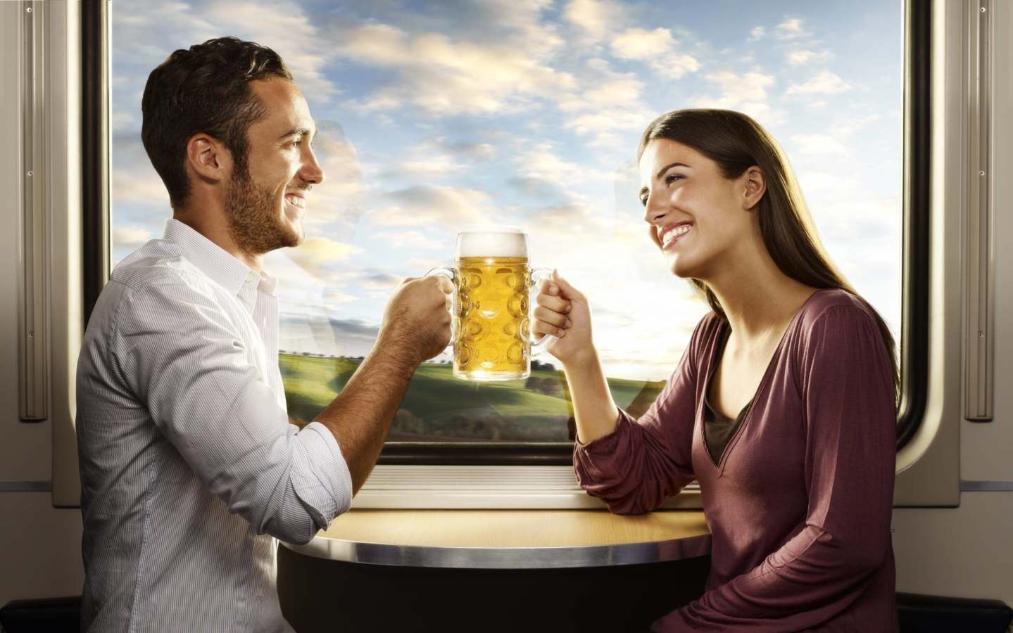 I treni DB-ÖBB EuroCity invitano a Monaco gli amanti della birra