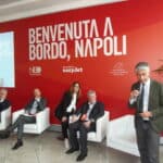 La green aviation decolla da Napoli con il nuovo Airbus A 320neo della easyJet