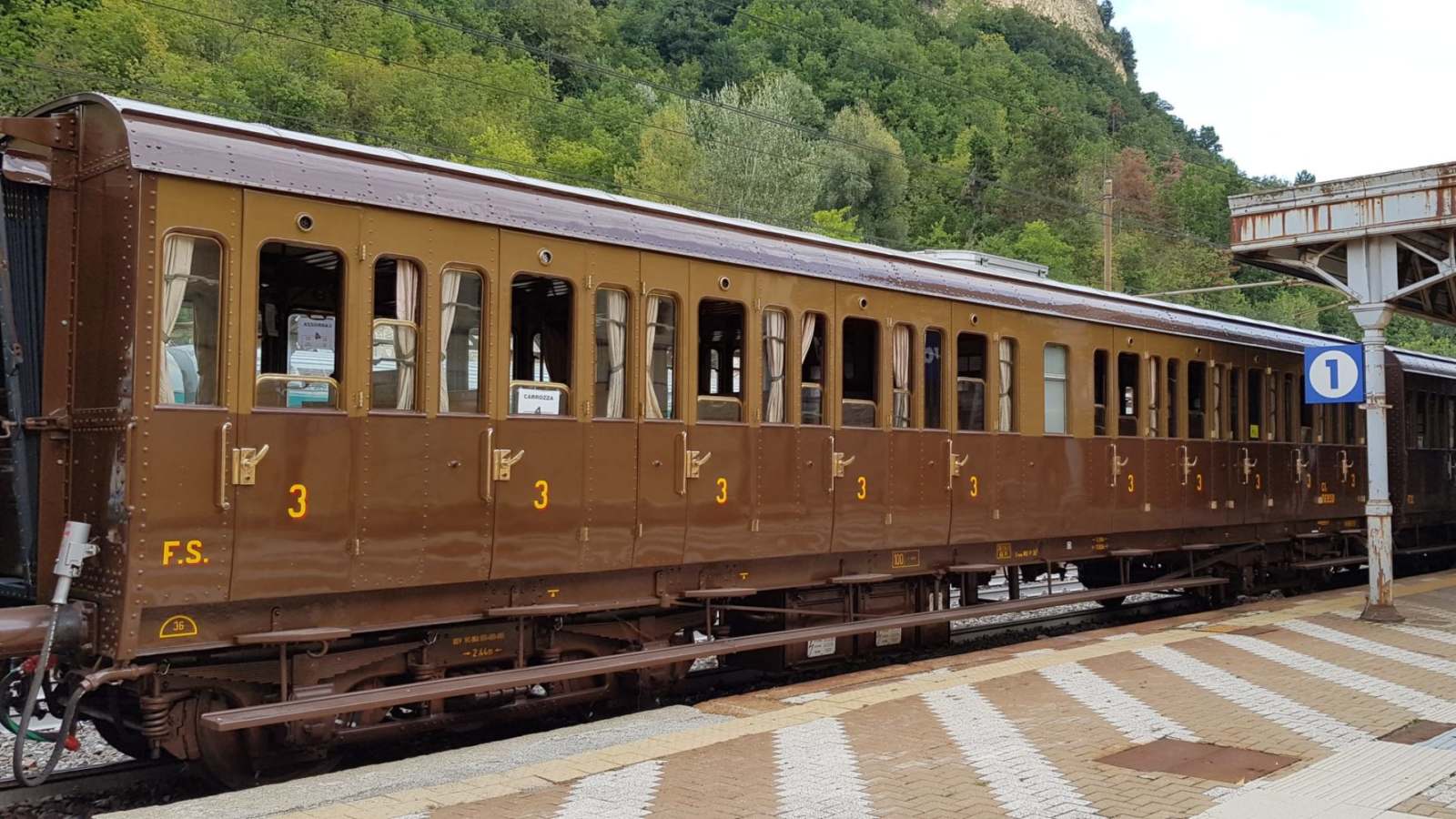 Natura e buon cibo con la Ferrovia del Tanaro