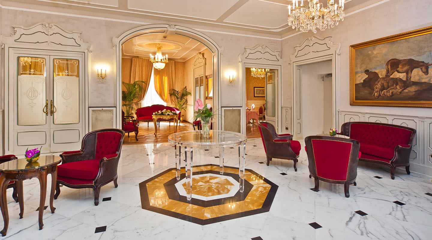 Hotel Bristol Palace a Genova: lo storico albergo 4 stelle con tutte le comodità