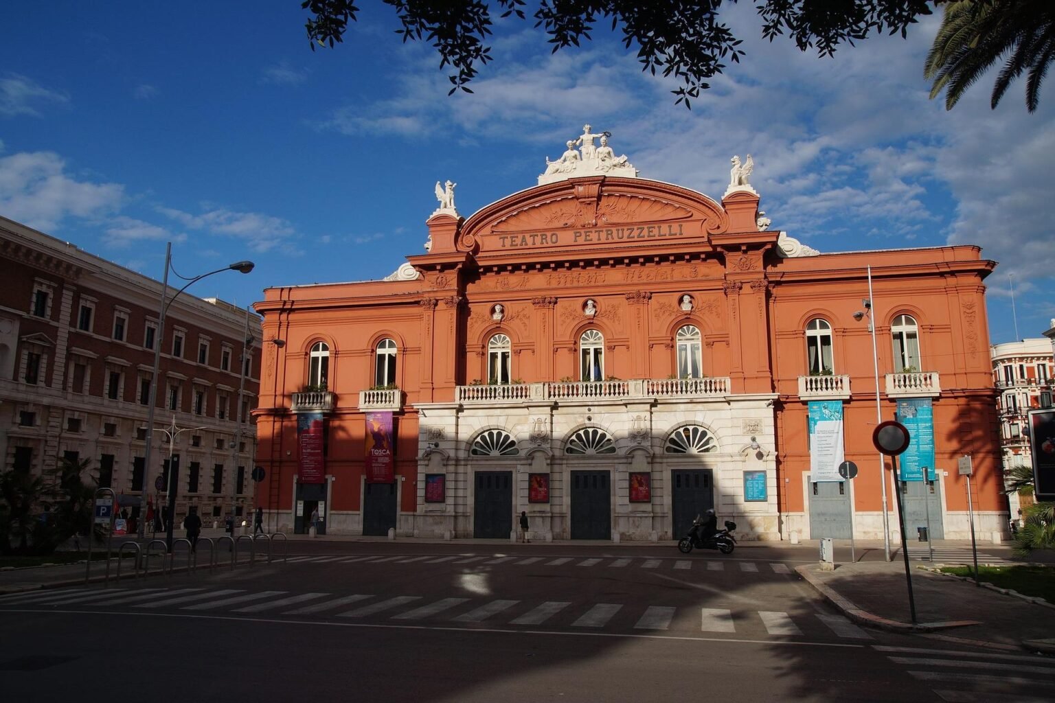 Cosa Vedere A Bari E Dintorni 10 Luoghi Da Non Perdere Viaggiare News
