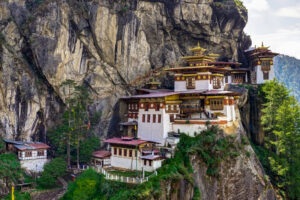 Vivere il Buthan dall'interno di una delle case tipiche, vivendo la tradizione