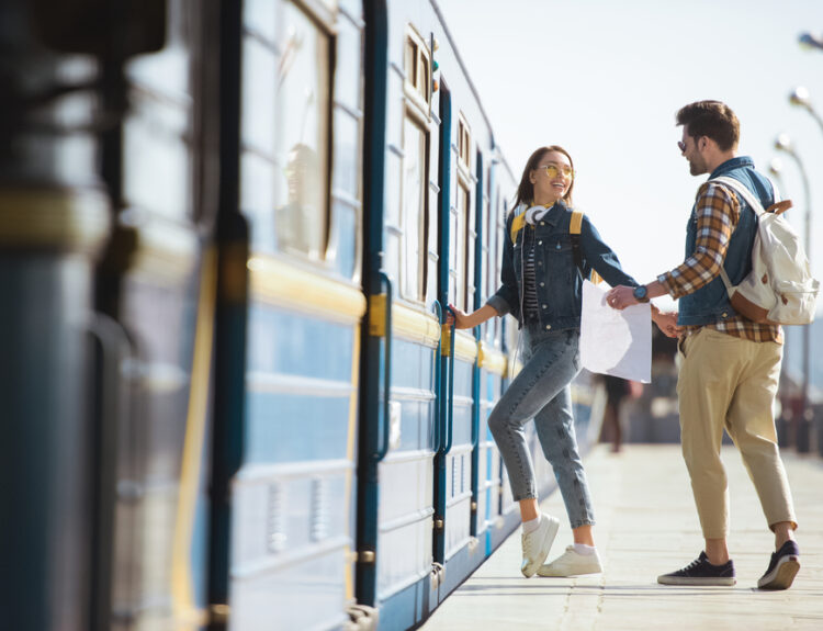 Il treno come mezzo amato dagli italiani per andare in vacanza, Evaneos propone alcune interessanti destinazioni