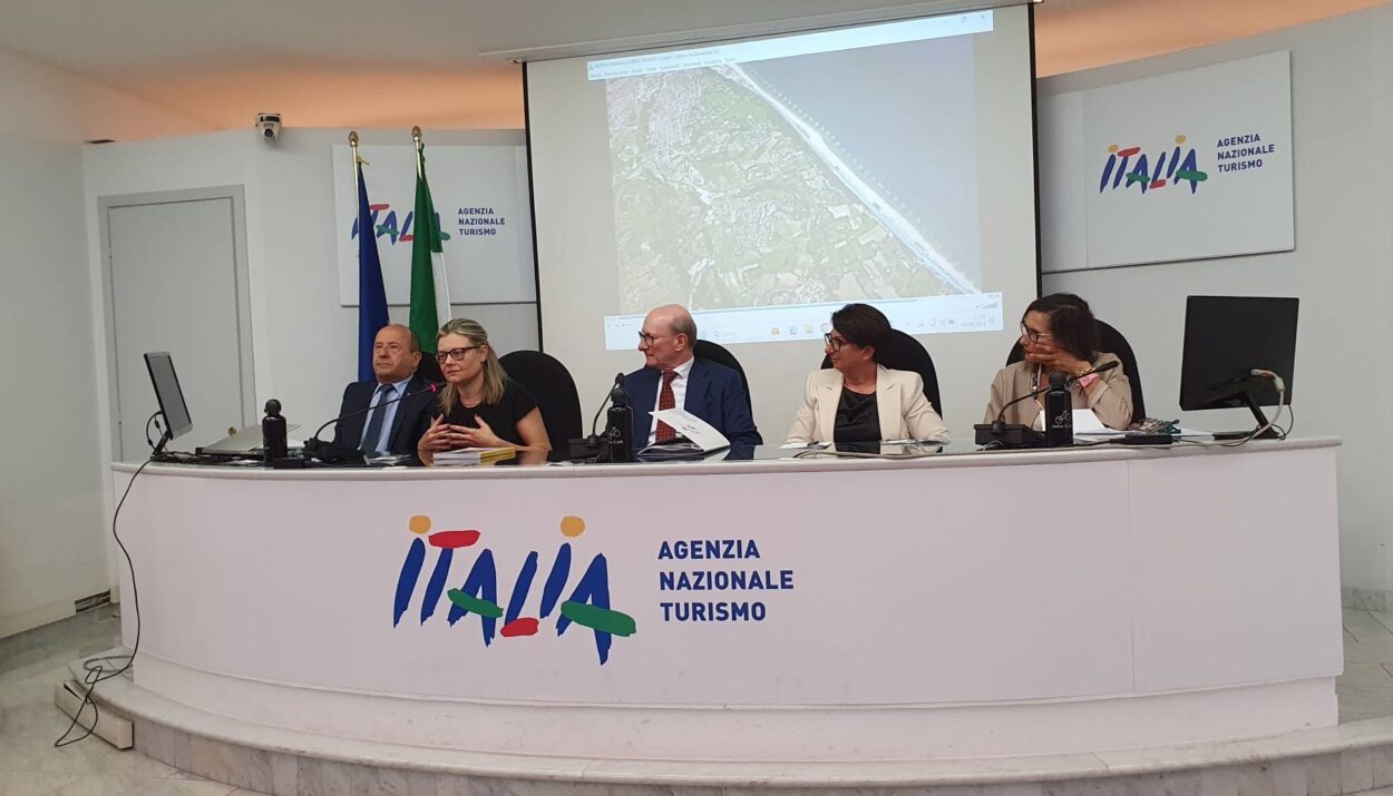 presentazione della Contessa