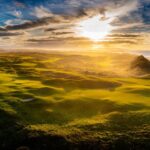 Scopri l’Irlanda 2025: eventi unici, cultura, golf e natura mozzafiato. Un viaggio tra storia, musica e tradizioni.