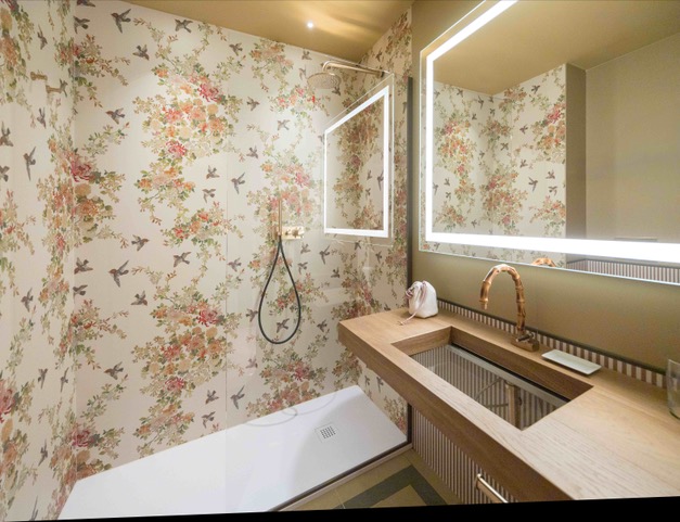Scopri il nuovo smart hotel QC Room a Milano Porta Romana: design, arte e comfort a due passi dalla spa. Prenota da fine maggio!