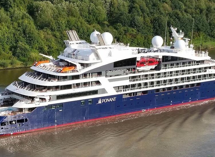 Nave Ponant