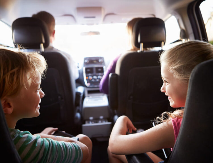 Scopri i profumatori auto Arexons in omaggio nei Family Hotels: un viaggio profumato che rende unica l’estate delle famiglie.