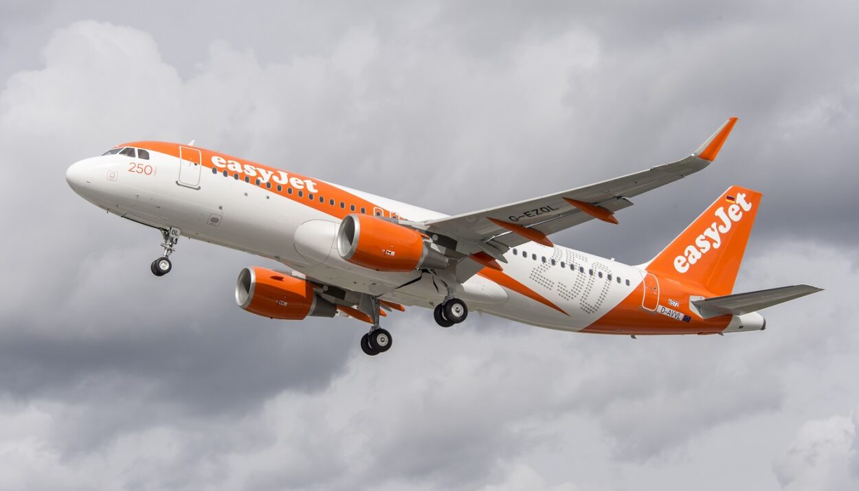 aereo easyJet