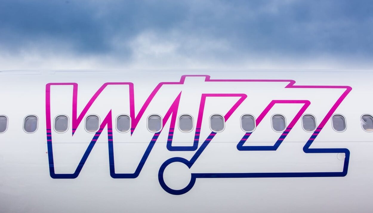 Wizz Air è la compagnia aerea low-cost più sostenibile del 2025. Scopri le strategie verdi premiate ai World Finance Sustainability Awards