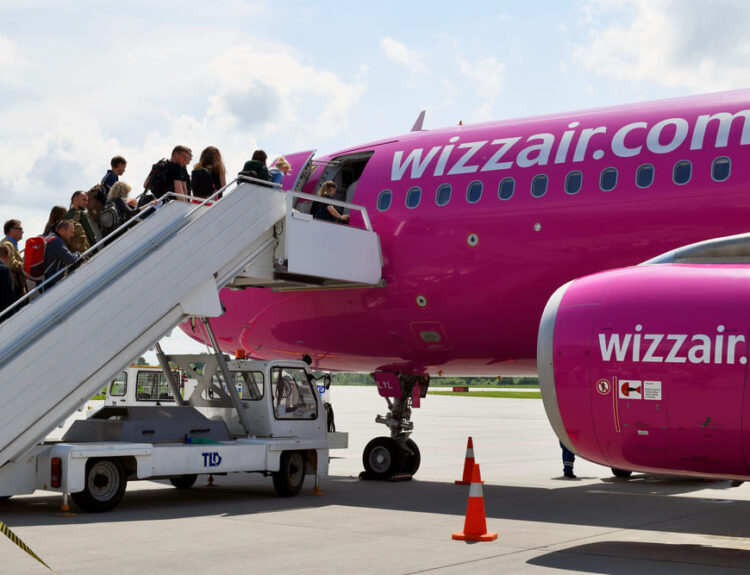 Partecipa al concorso Wizz Air 2025 e vola verso una meta segreta. Solo fino al 24 agosto: vivi un’avventura unica!
