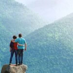 Chi sceglie di scoprire l’Armenia a piedi entra in contatto con un mondo fatto di silenzi, ospitalità genuina e percorsi poco battuti.