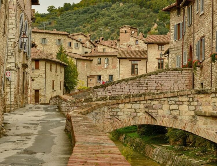 Scopri l’Umbria più autentica: 3 giorni slow tra borghi, natura e sapori. Parti ora per un viaggio emozionante, senza fretta!