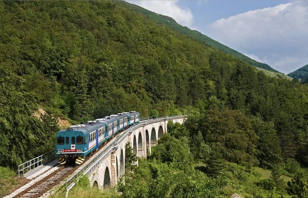 ALn668