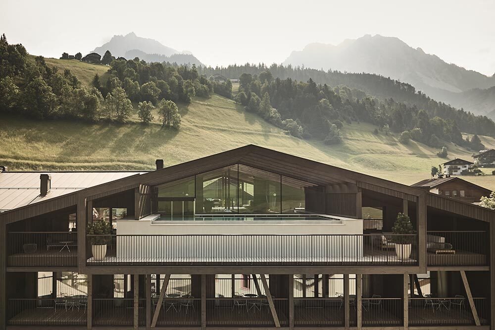 GoNuts propone una selezione di hotel, resort e destinazioni per vivere appieno l’autunno: dalle Dolomiti alle campagne pugliesi