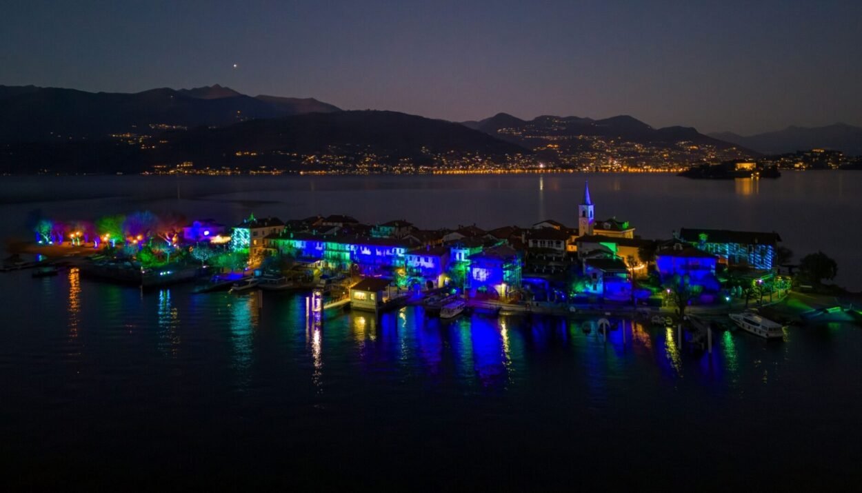 Natale al Distretto dei Laghi