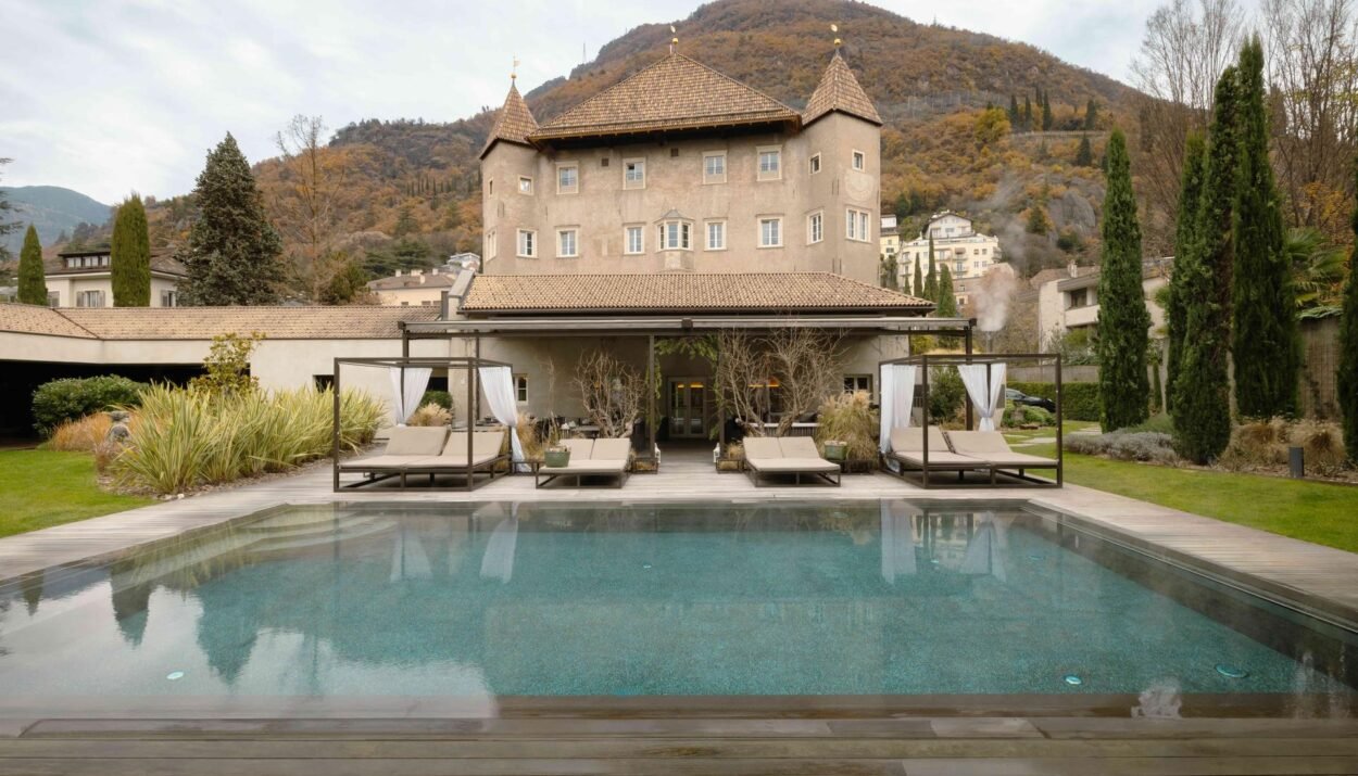 San Valentino 2026 tra castelli, spa e cene gourmet: esperienze romantiche da vivere in coppia, da Bolzano alla Puglia.