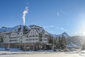Vivi l'inverno 2026 al Cresta Palace: spa, cucina d'autore e lusso alpino a due passi da St. Moritz. Prenota ora la tua fuga esclusiva! Viaggiarenews
