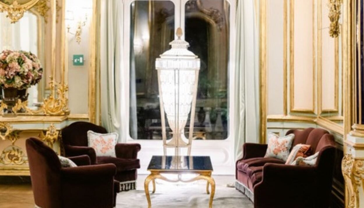 Vivi il Bridgerton tea a Villa Cora a Firenze: eleganza Regency, Sala degli Specchi e menu esclusivo. Prenota ora, posti limitati. - Viaggiarenews