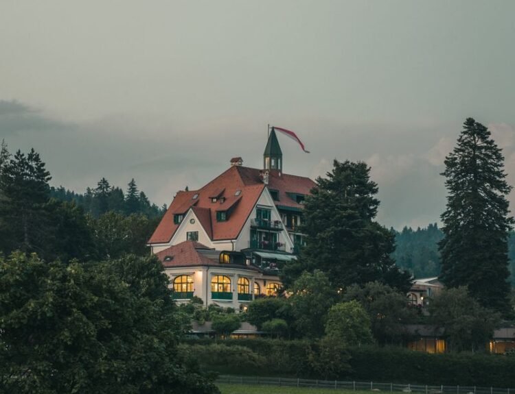 Il Parkhotel Holzner riapre per la stagione 2026 in Alto Adige