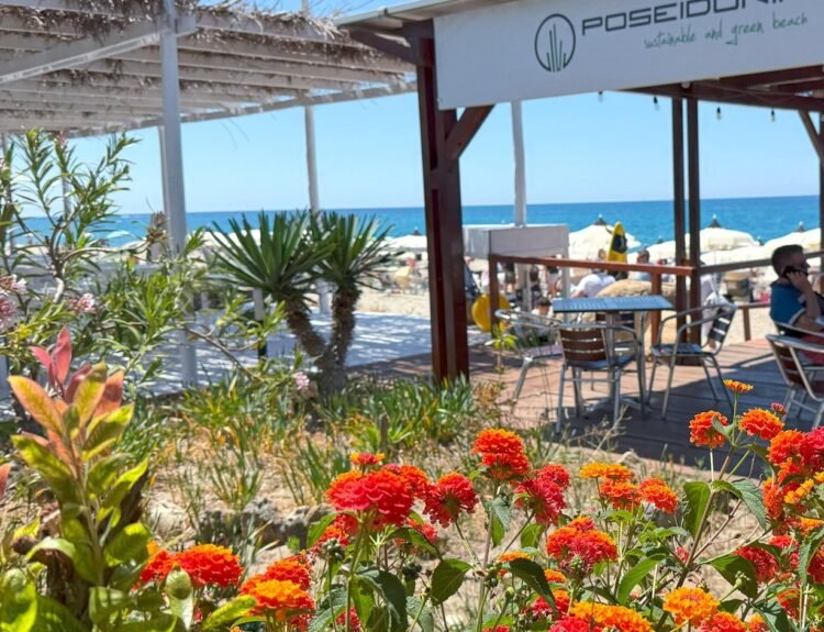 Poseidonia Beach Club Ascea tra i migliori beach club d’Italia 2026 con i Due Ombrelloni