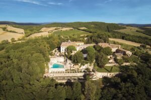 viaggiarenews Borgo Pignano Florence