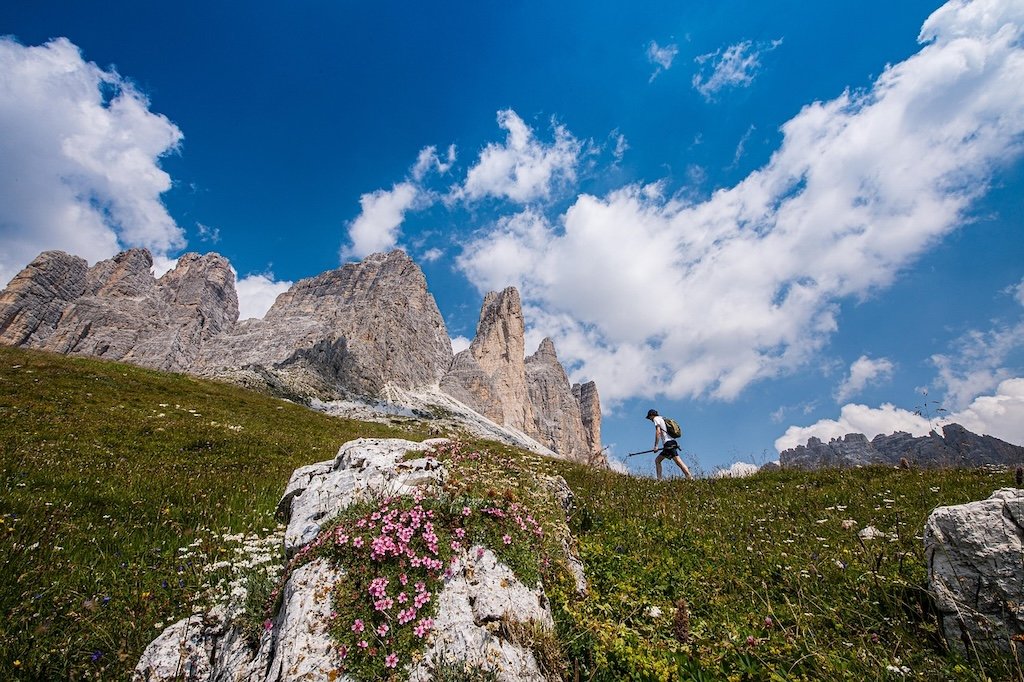 Dolomiti di Sesto: una vacanza tra escursioni, benessere e tradizioni alpine