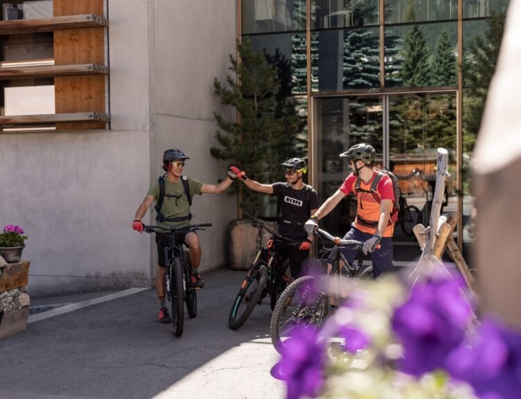 viaggiarenews mountain bike a St. Moritz