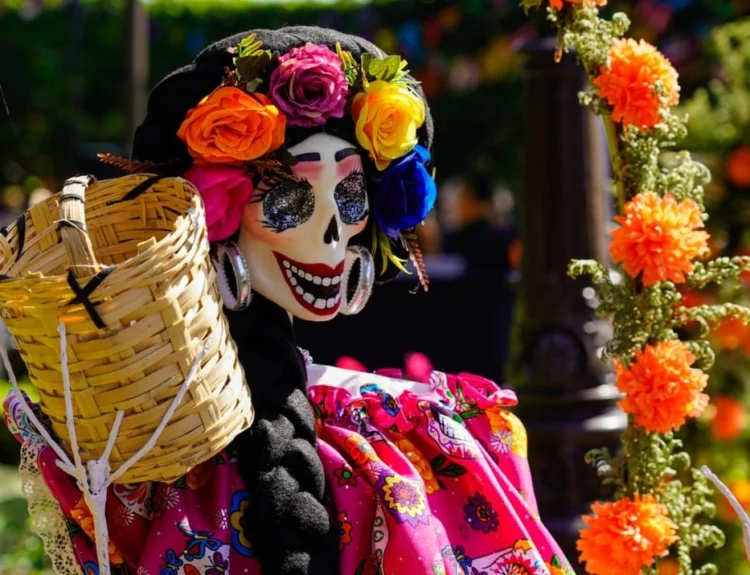 Guanajuato celebra il Día de Muertos, la festa della vita