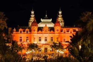Monaco celebra Halloween con magia e sapori speciali