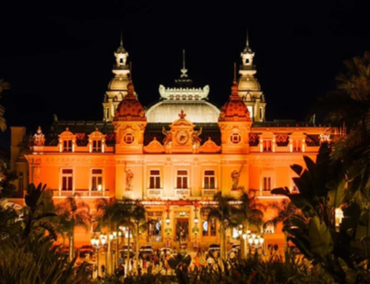Monaco celebra Halloween con magia e sapori speciali